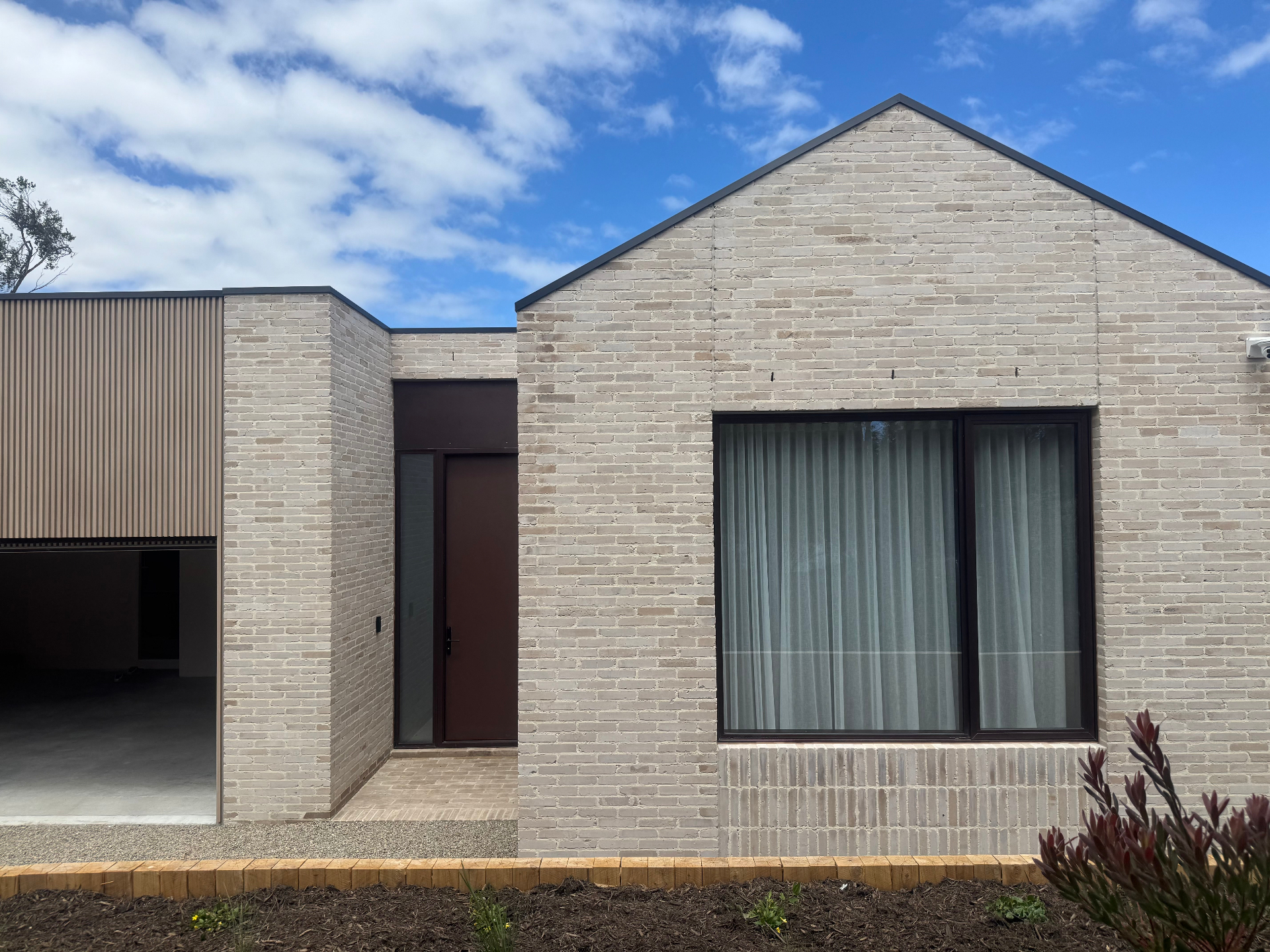 Como Avenue Residence