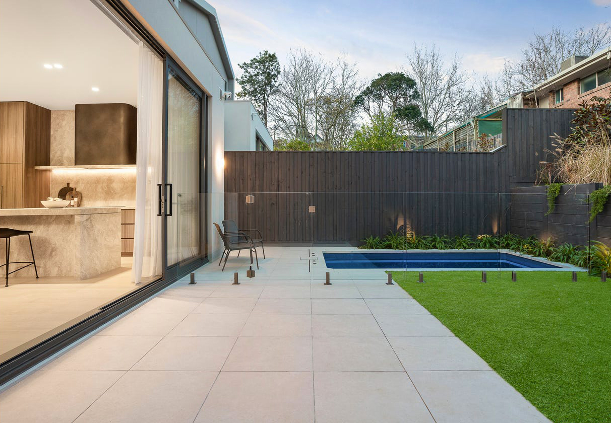 Surrey Hills Side-by-Side